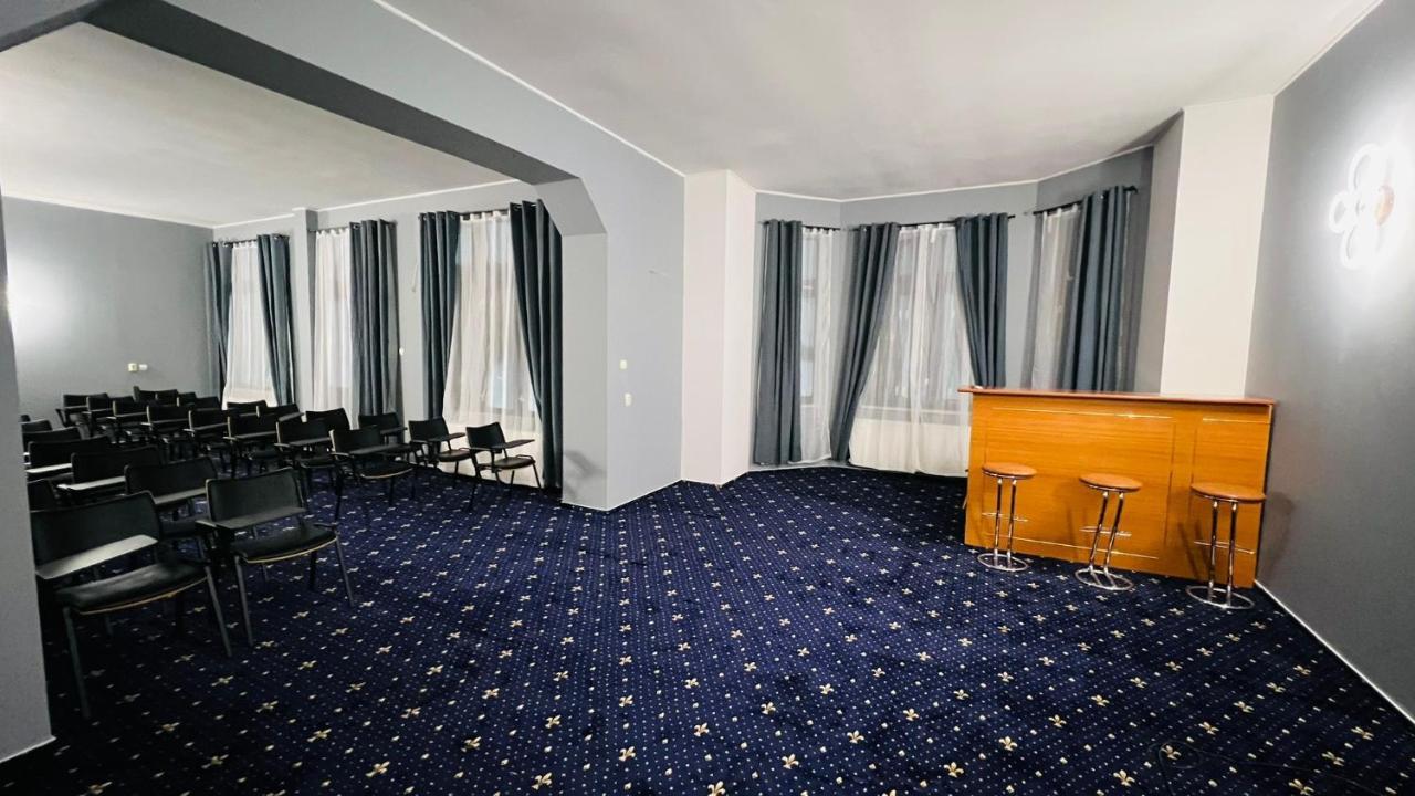 Vila Themis Hotel Calimanesti Luaran gambar